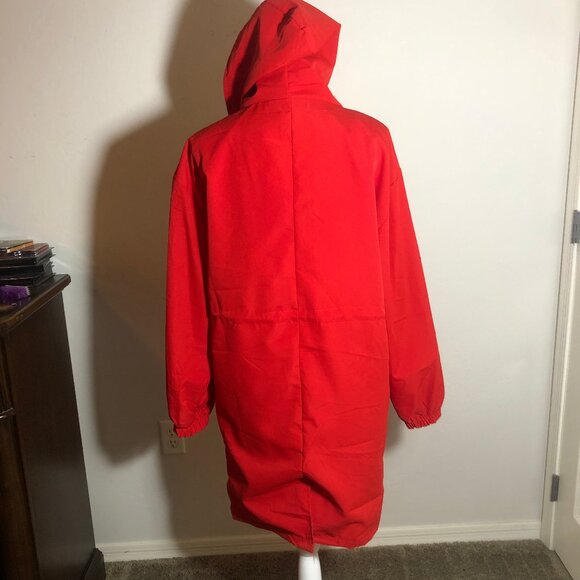 ☔️ Classic Chic Rain Jacket — Vintage Paris Design - Picture 9 of 14